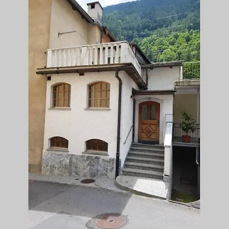 Bezauberndes Haus Fuer Erholsame Ferien Im Puschlav *