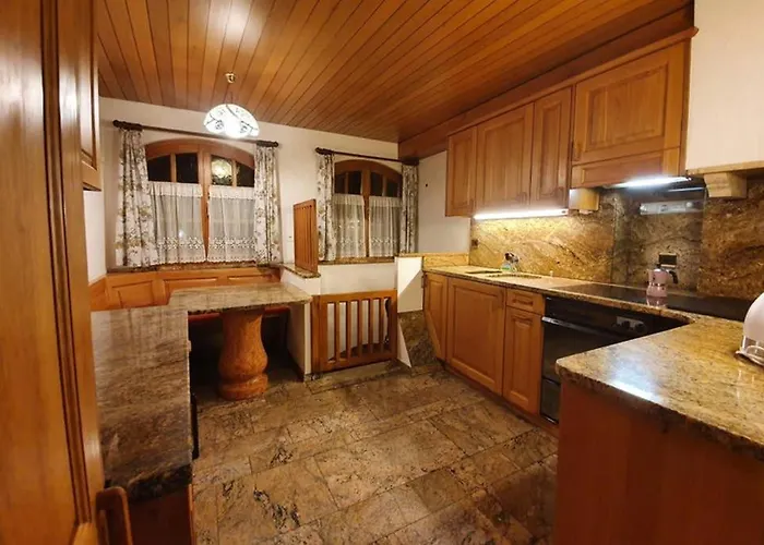 Bezauberndes Haus Fuer Erholsame Ferien Im Puschlav Campascio