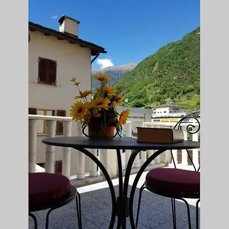 Bezauberndes Haus Fuer Erholsame Ferien Im Puschlav * Campascio